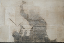 سایۀ شوم دیوارنگارۀ پاک‌شدۀ بنکسی در اینترنت دست‌به‌دست می‌شود